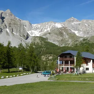 Auberge Des Aiguilles 3* Entraunes