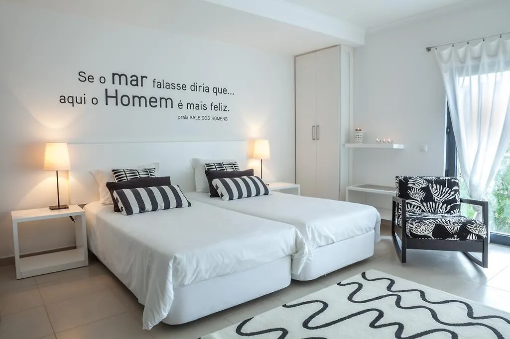 Hotel Alcatruz Aljezur 2*,  Portugal